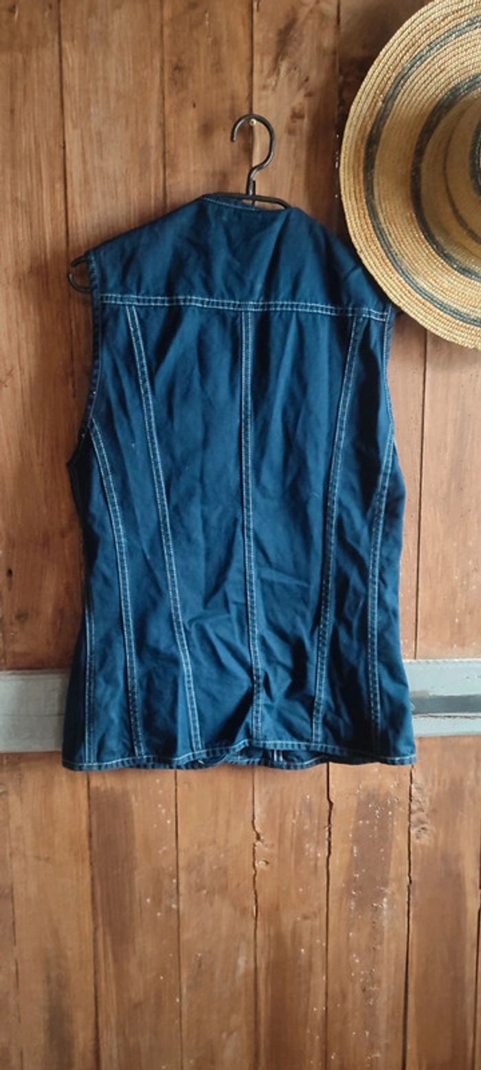Veste sans manche en jean sport - photo numéro 4
