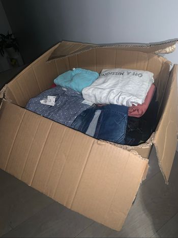 Lot de 70 vêtements enfants