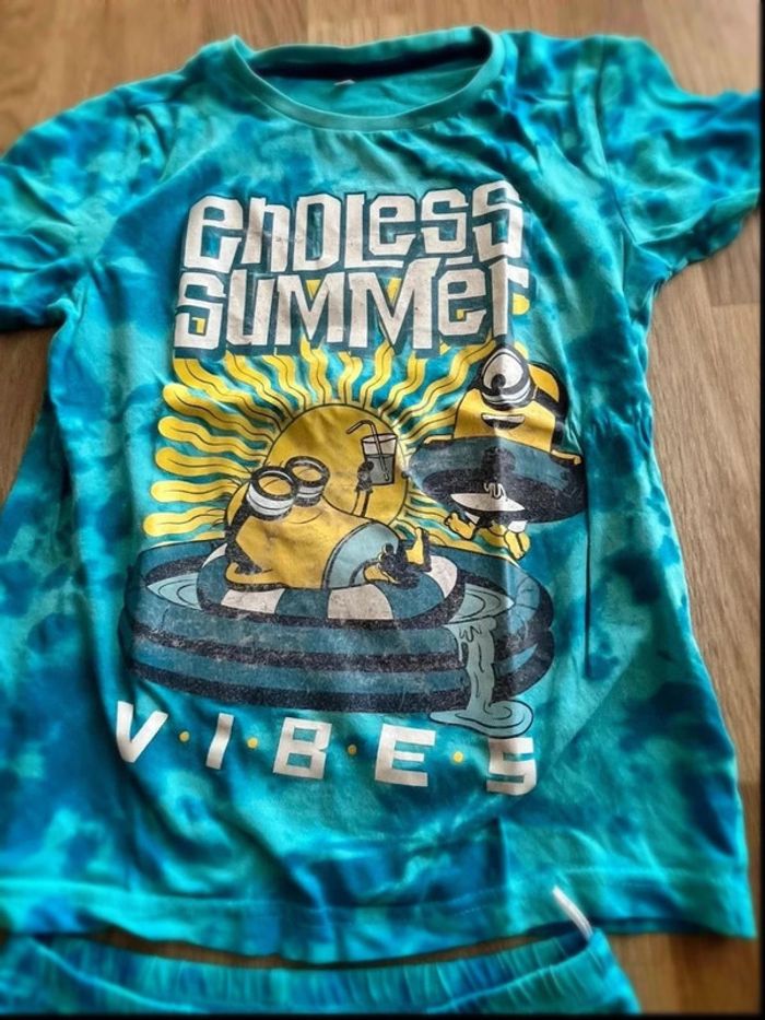 Ensemble deux pièces pyjama les minions taille 9 ans - photo numéro 2