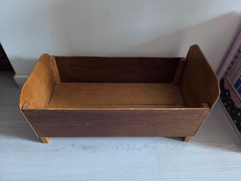 Lit poupée lit poupée en bois 