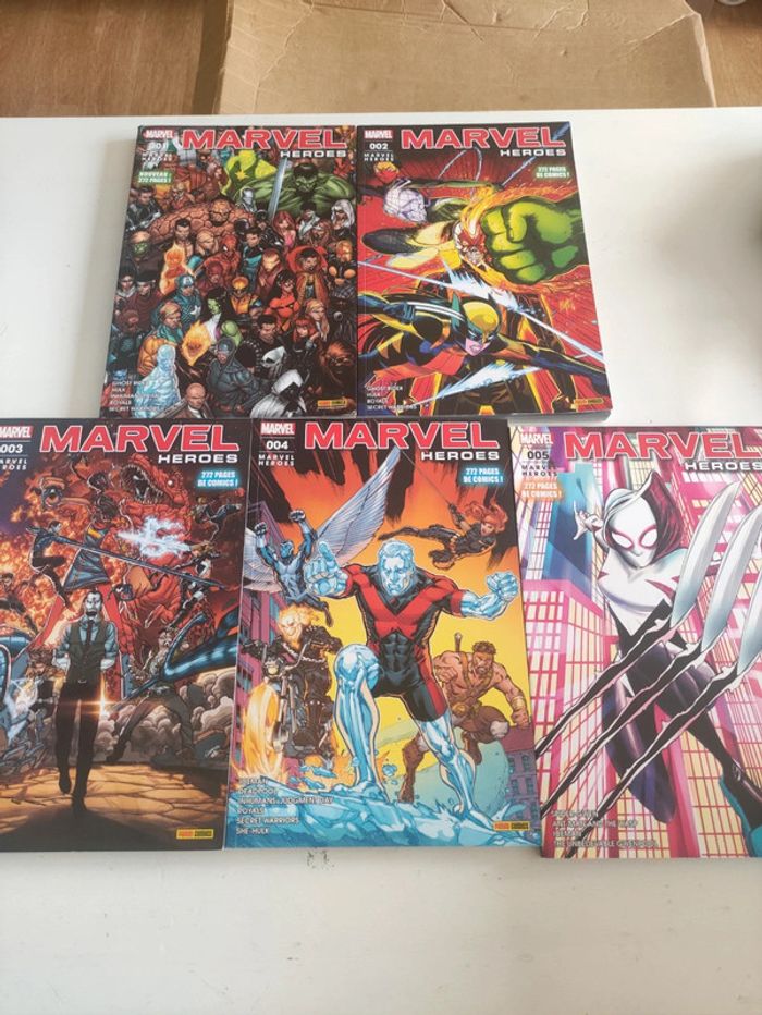 Lot comics Marvel tome 1 à 5 Marvel Heroes 272 pages
