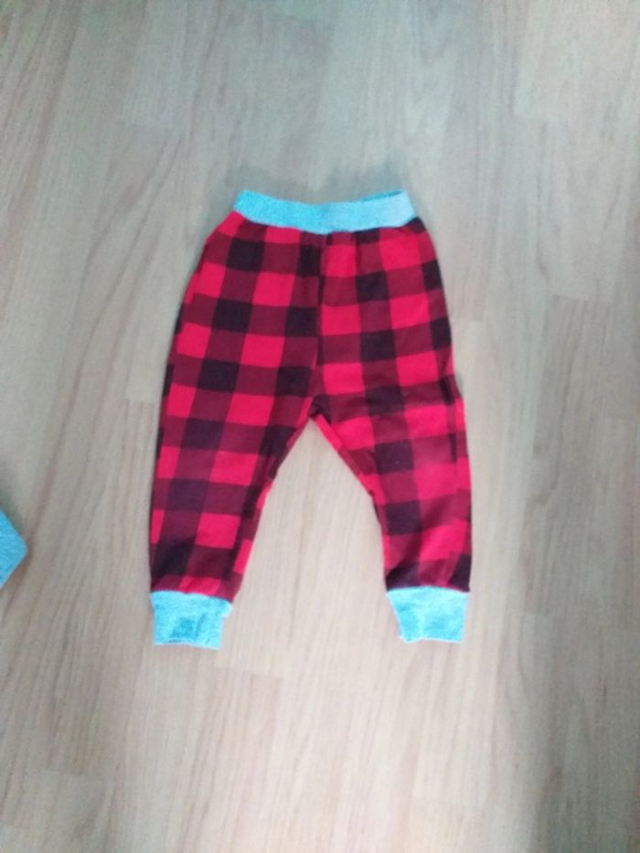 Pyjama 2 pièces 2/3 ans - photo numéro 3