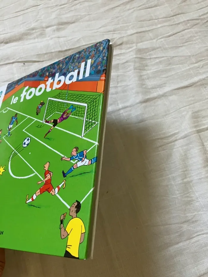 Livre enfant – Le Football - photo numéro 3
