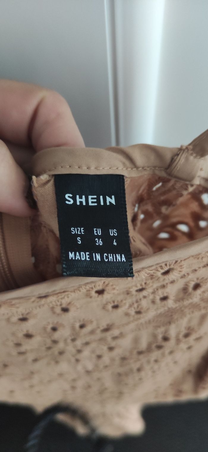 Robe shein taille s - photo numéro 2