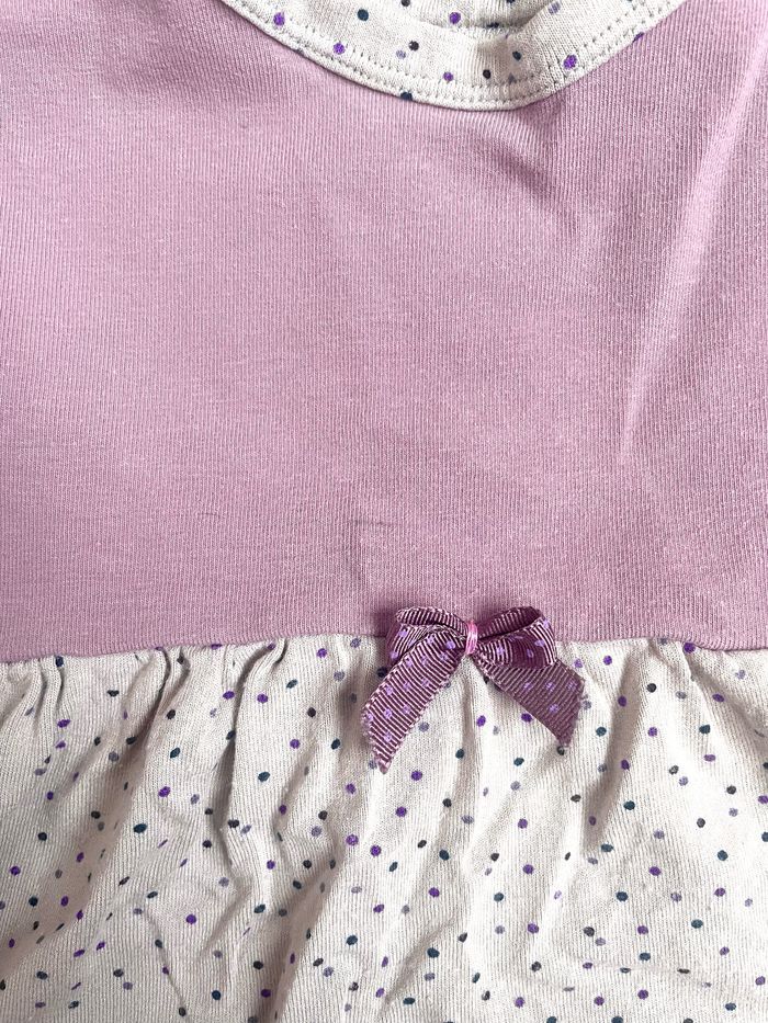 2 sous-pull et 1 robe 24 mois - photo numéro 3