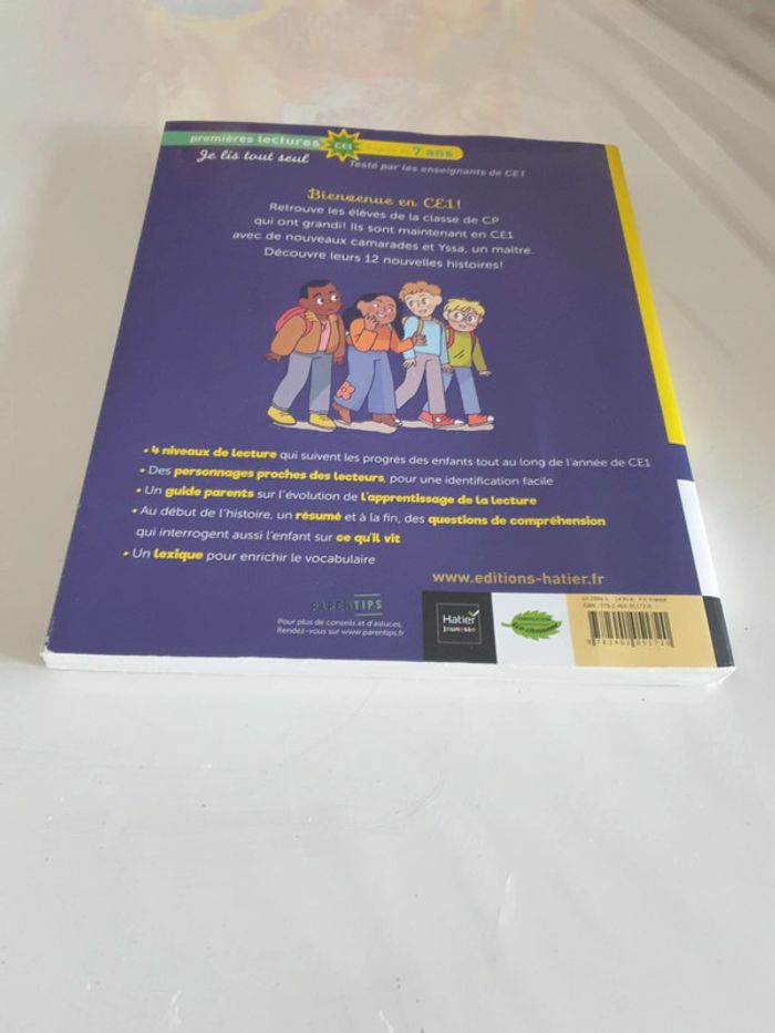 Livre Mon année de lecture CE1 - photo numéro 2