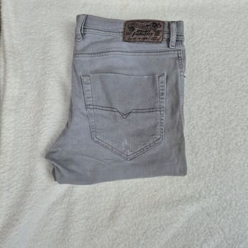 Jean diesel gris