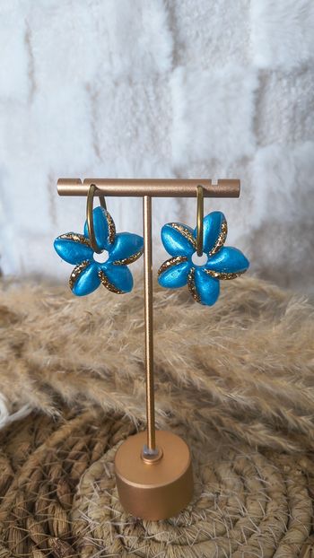 Boucles d'oreilles faites mains 