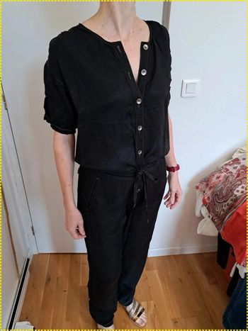 Combinaison noire sans taille ni marque été