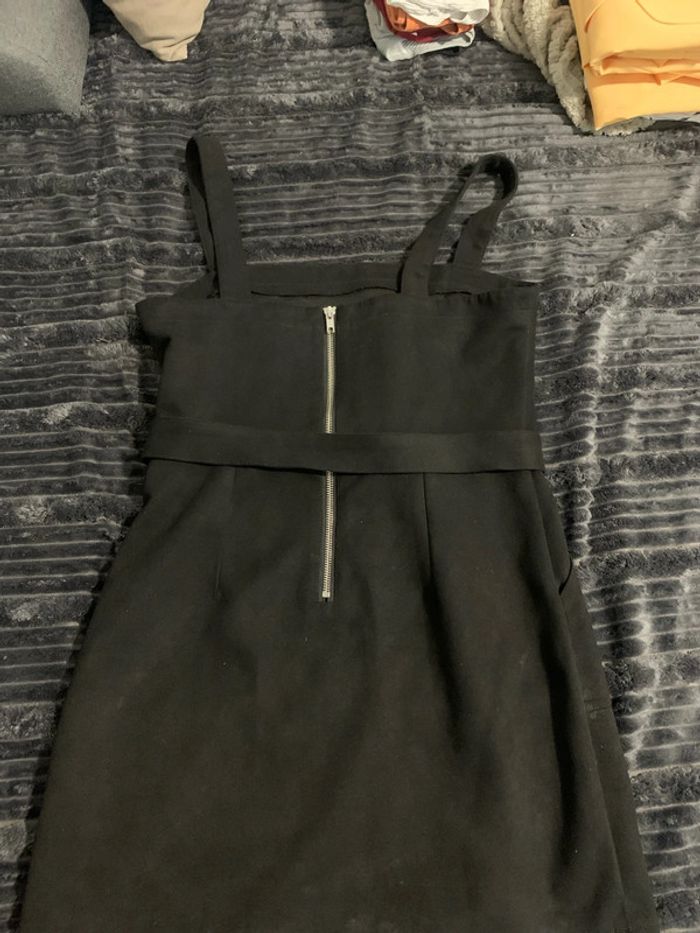 Robe taille 38 - photo numéro 3