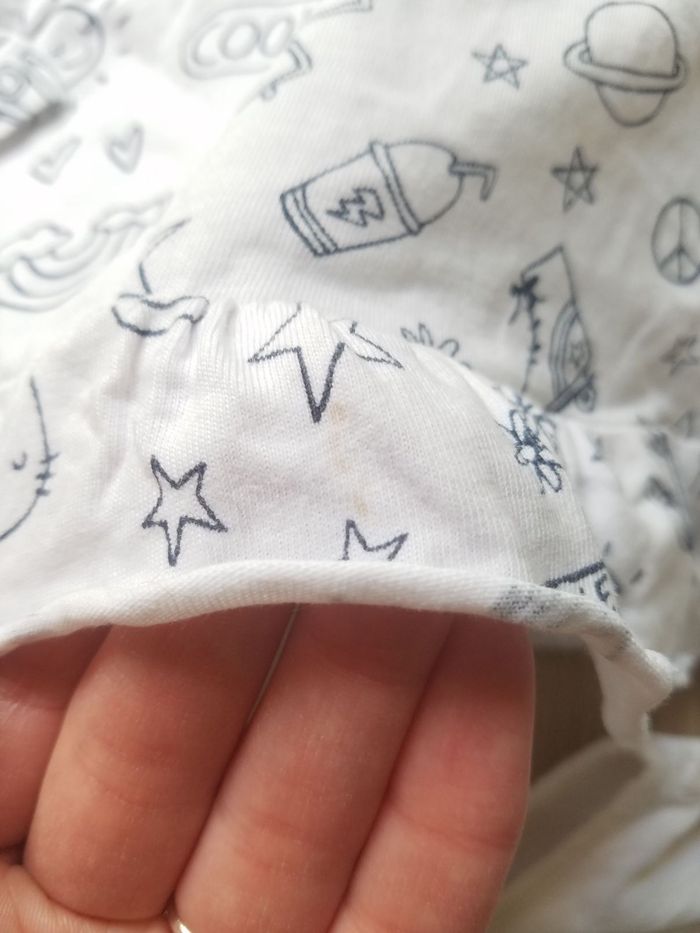 Lot 2 haut Tex 18 mois - photo numéro 4