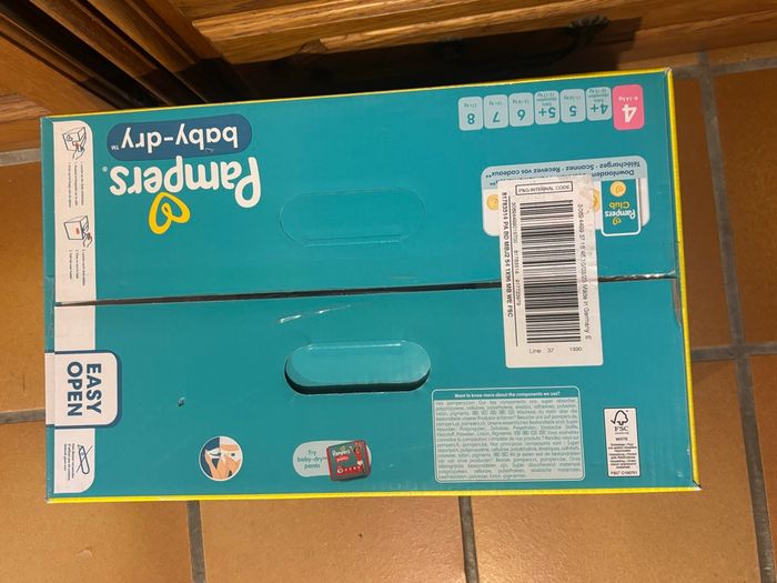 Couches Pampers baby dry taille 4 - photo numéro 2