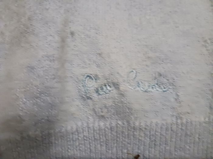 pull bleu ciel col rond Taille 36-38 Création Pierre Cardin Paris Très doux - photo numéro 4