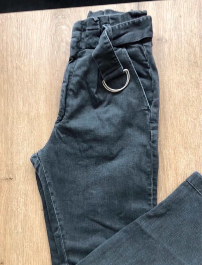 Jeans Reiko taille W27 Gris Anthracite Noir délavé comme neuf - photo numéro 3