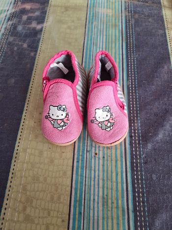 Chaussons Hello Kitty taille 23