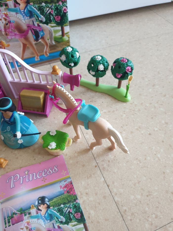 Playmobil Princess ecurie - photo numéro 4