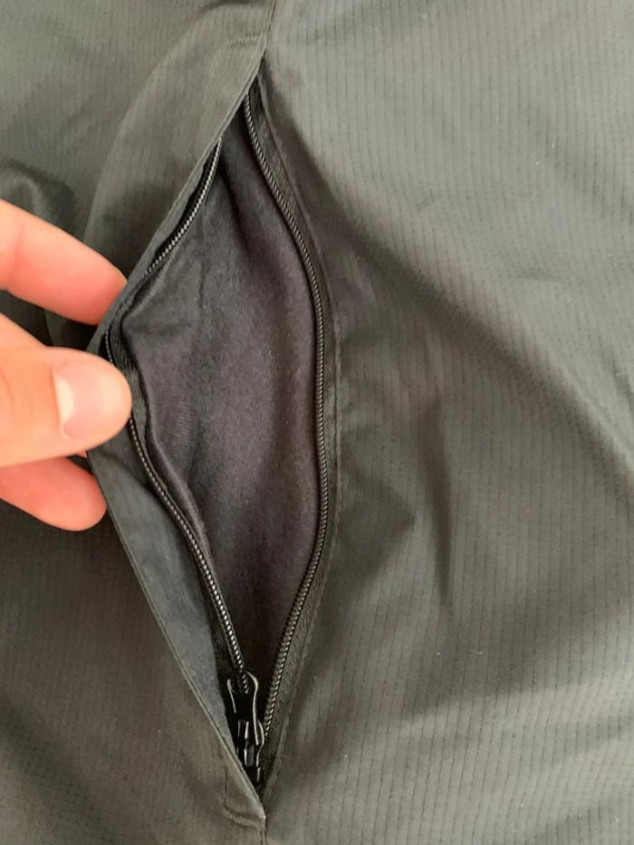 Doudoune noire foot taille S erima - photo numéro 4