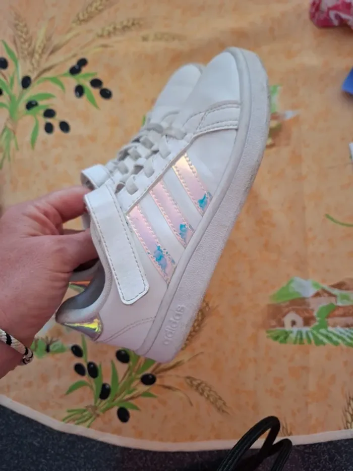 Tennis blanche fille 31 - photo numéro 2