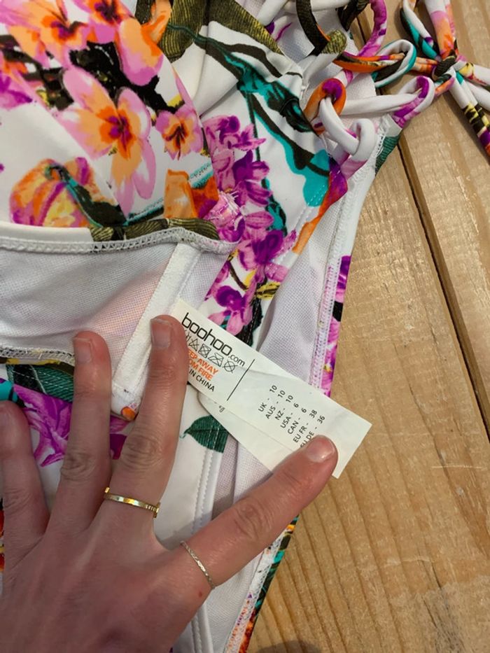 Maillot de bain 2 pièces Boohoo - photo numéro 2