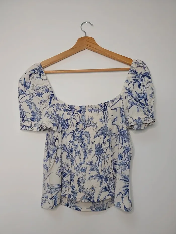 Blouse bleue et blanche avec motifs H&M 36 - photo numéro 2