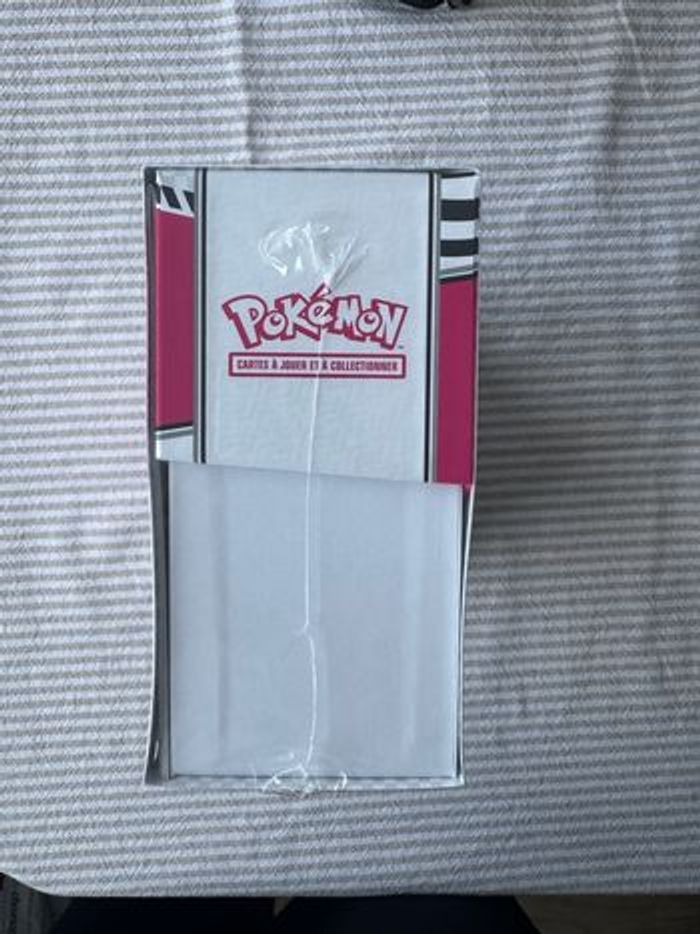 Coffret Pokémon ETB Flamme Blanche – Neuf Scellé - photo numéro 5