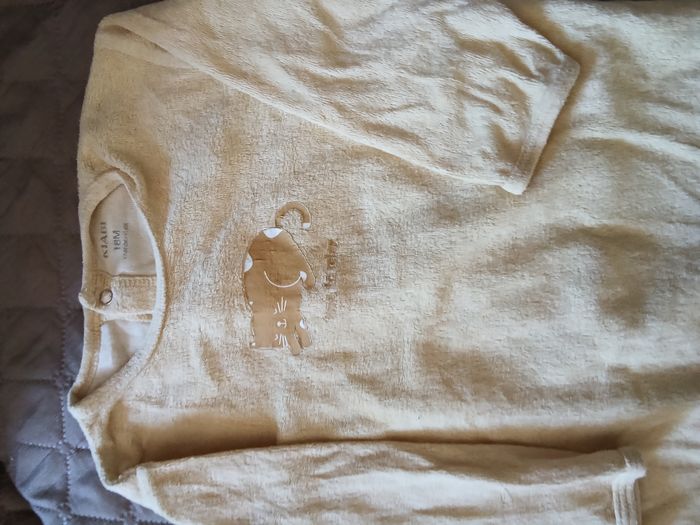 Pyjama jaune - photo numéro 4