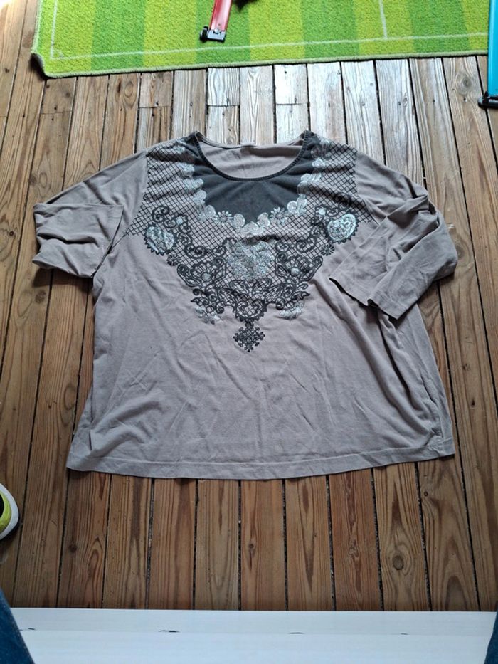 Haut sans etiquette mais taille xxl/xxxl