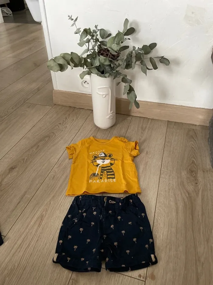 Ensemble short et tee-shirts - photo numéro 4