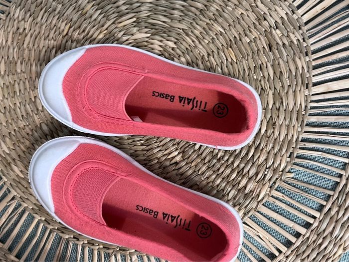 Chaussures taille 23 - photo numéro 6