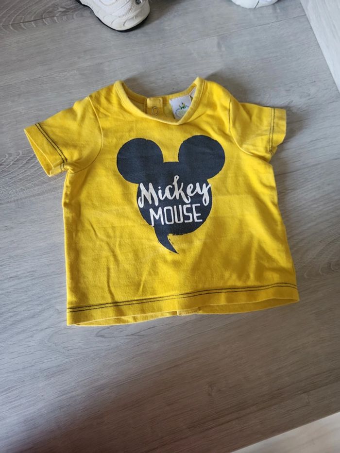 T shirt mickey