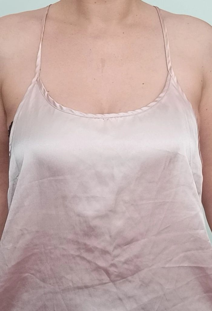 Top caraco pastel satiné dos nu taille 42 - photo numéro 4