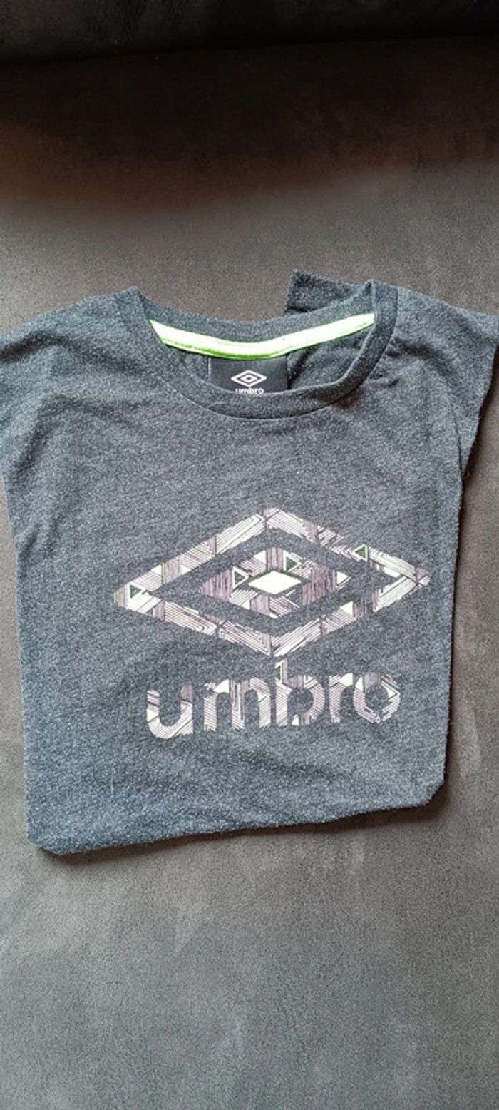 Tee-shirt Umbro 13 ans