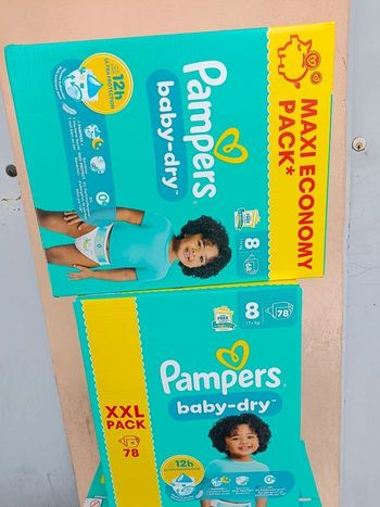 Couches Pampers Baby-Dry Taille 8