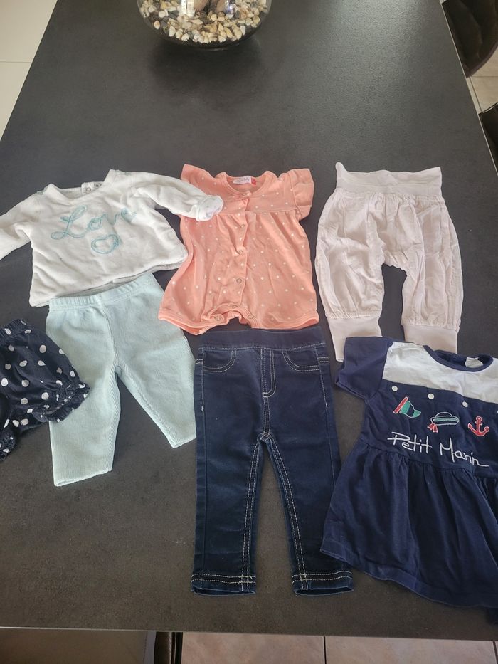 Lot vêtements fille 3 mois