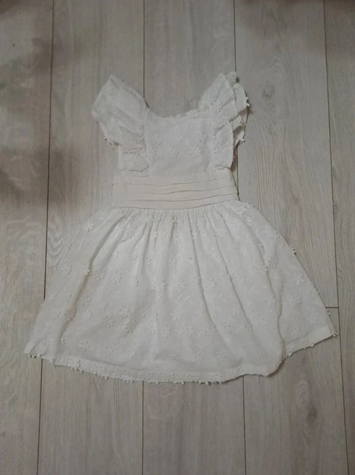 Magnifique robe de cérémonie 4A