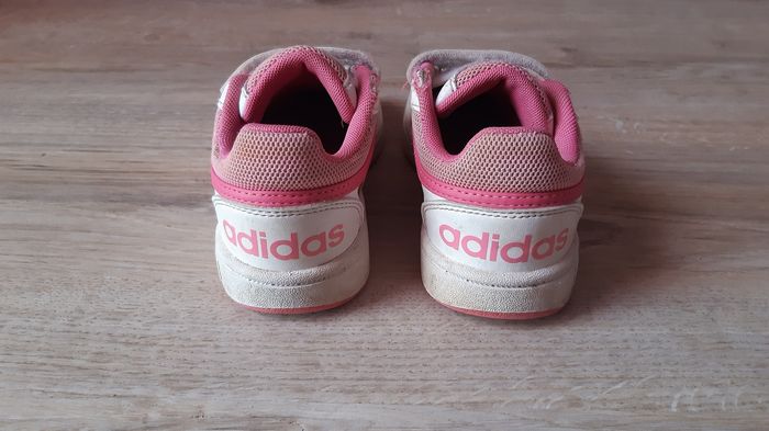 Baskets Adidas p.29 - photo numéro 5