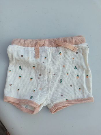 Short bébé fille 3 mois