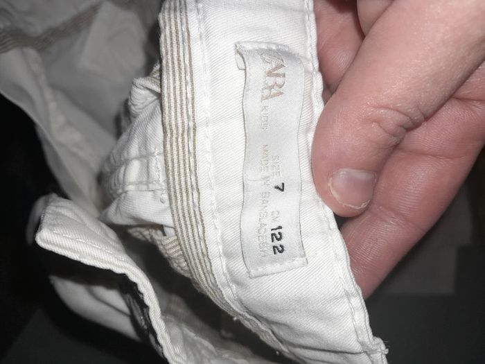 Pantalon blanc 7 ans - photo numéro 3