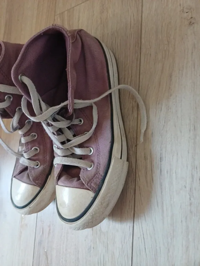 Converse - photo numéro 2