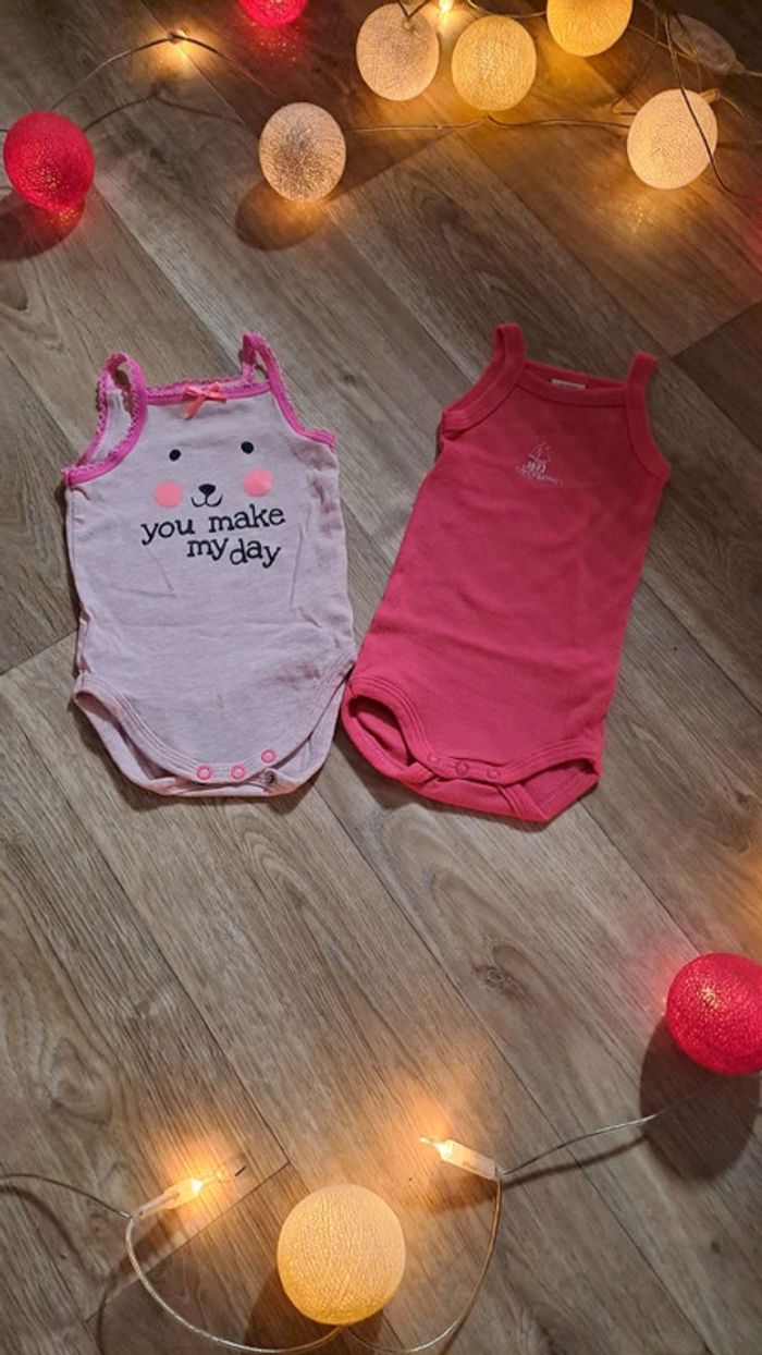 Lot de 2 bodies débardeurs Petit Bateau taille 1 3 mois