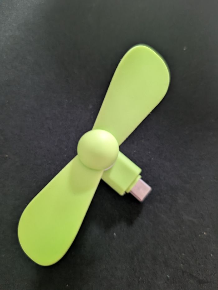 Mini ventilateur usb mobile - photo numéro 2