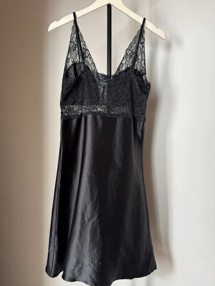 Nuisette noire - photo numéro 6