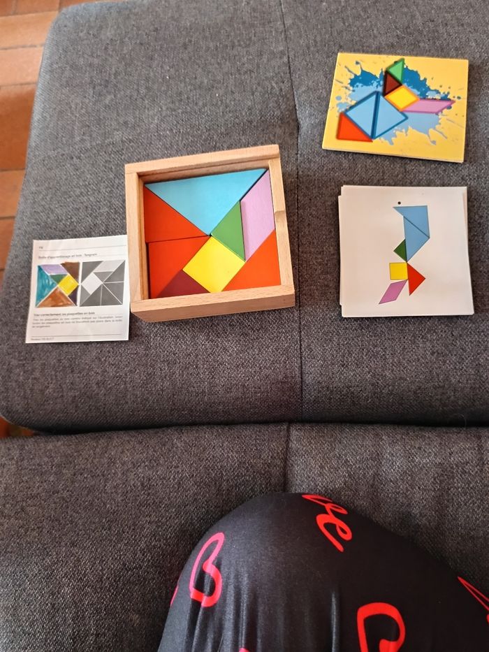 Tangram en bois - photo numéro 2