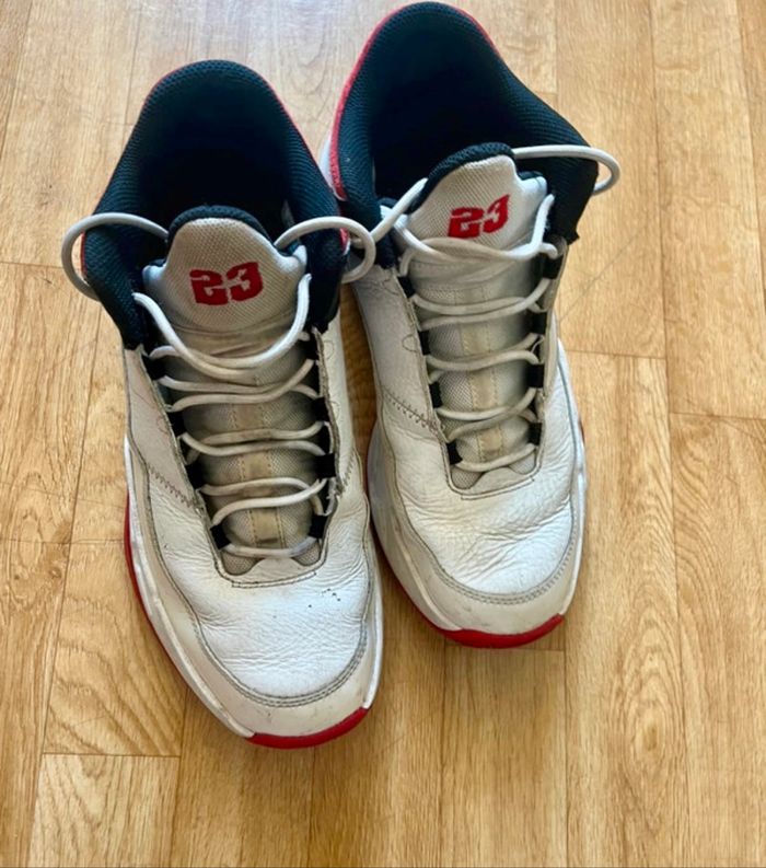 Basket Homme, Jordan Max Aura 3 Taille 42.5 - photo numéro 5