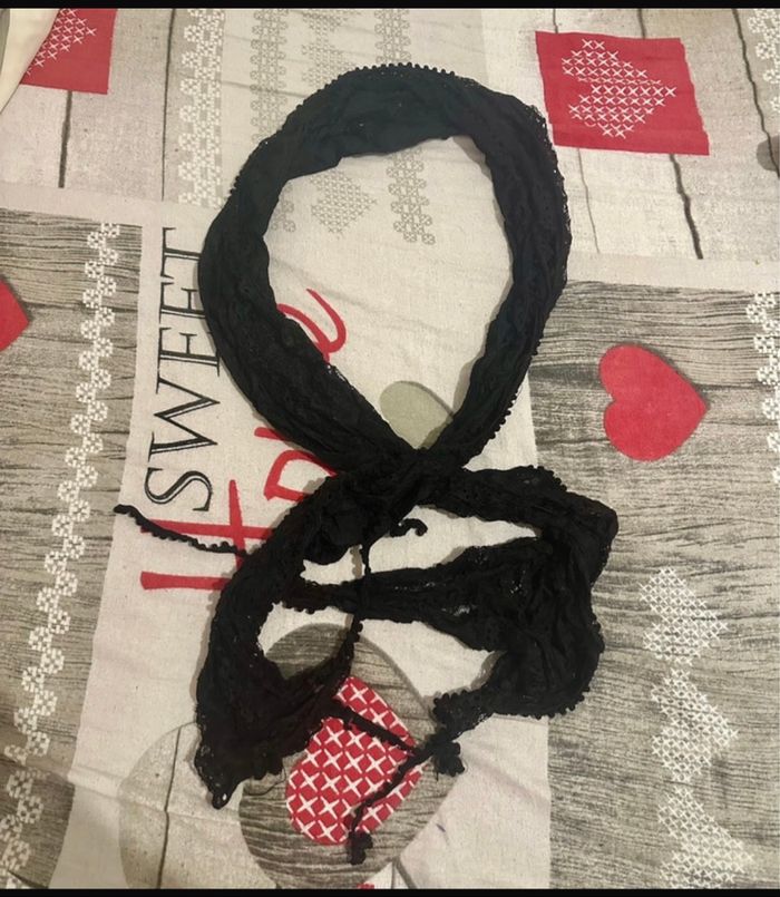 Foulard a dentelle femme🧣
