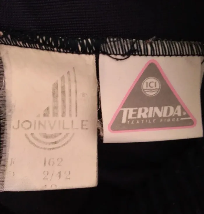 Ensemble jogging taille 162 Joinville - photo numéro 4