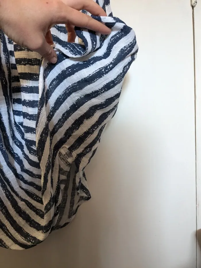 Robe longue d'été blanche et bleue T.L. - photo numéro 3