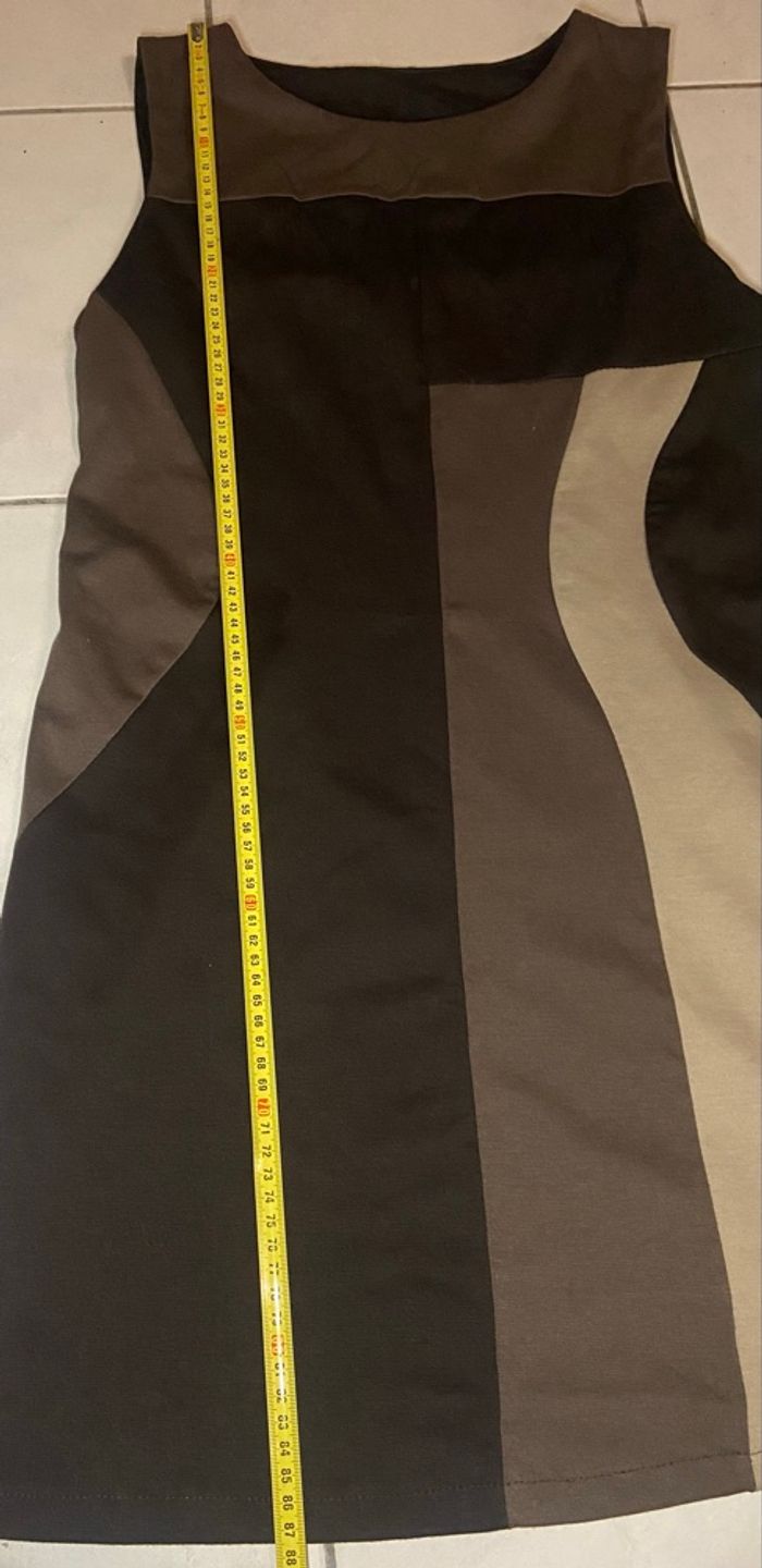 Robe chic marron et beige - photo numéro 4