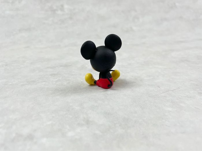 Petite figurine gashapon Disney Japon officiel Mickey Mouse - photo numéro 5