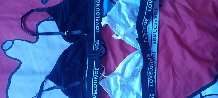 Soutien gorge - photo numéro 2